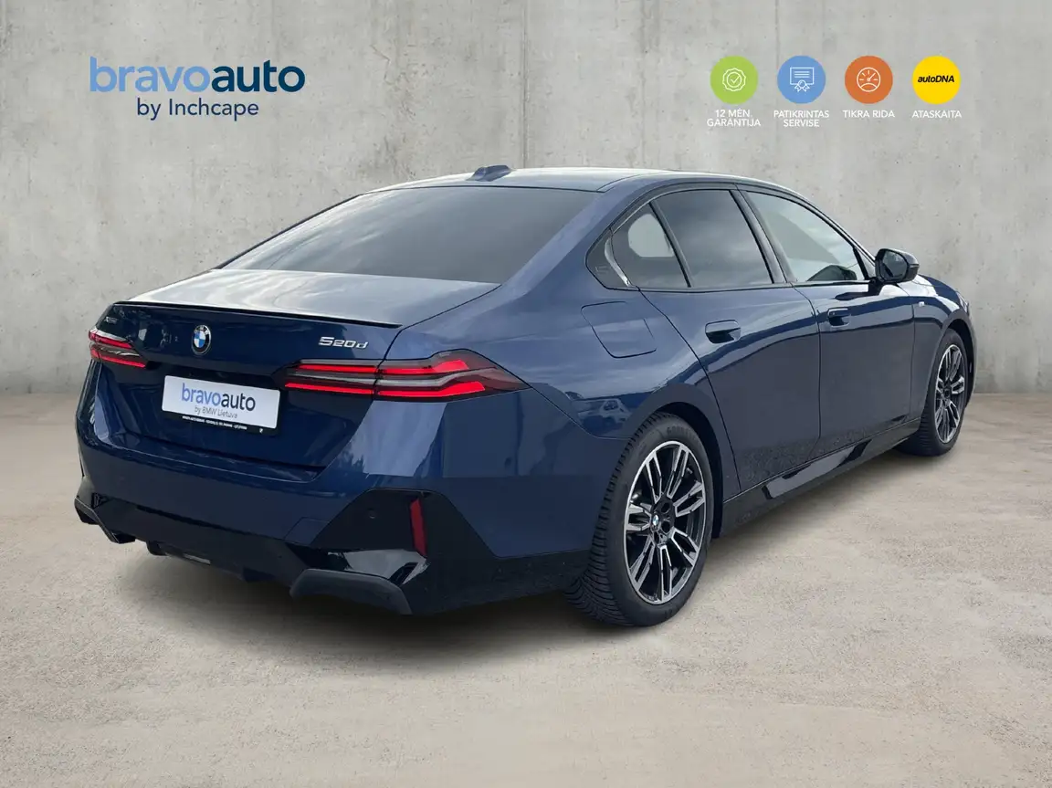BMW 5 SERIES