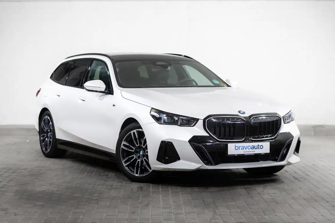 BMW 5 SERIES