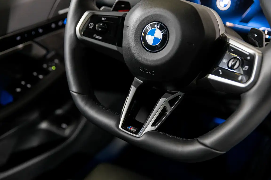 BMW 5 SERIES