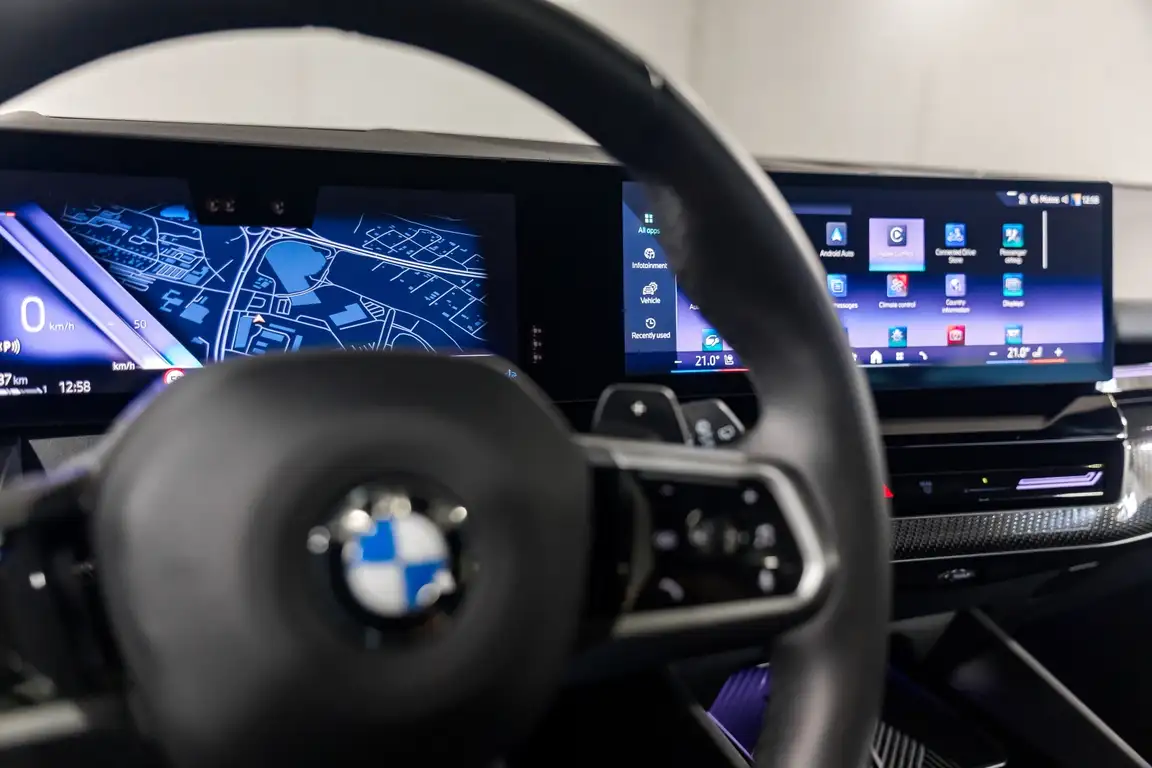BMW 5 SERIES
