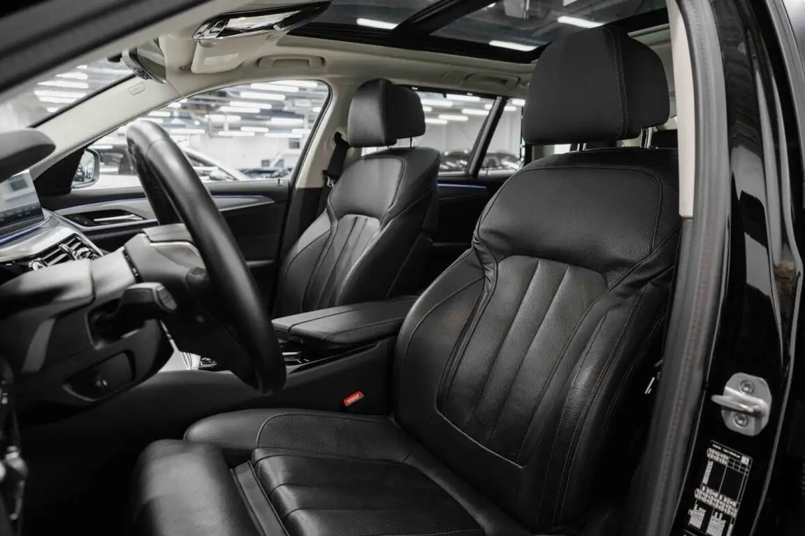 BMW 5 SERIES