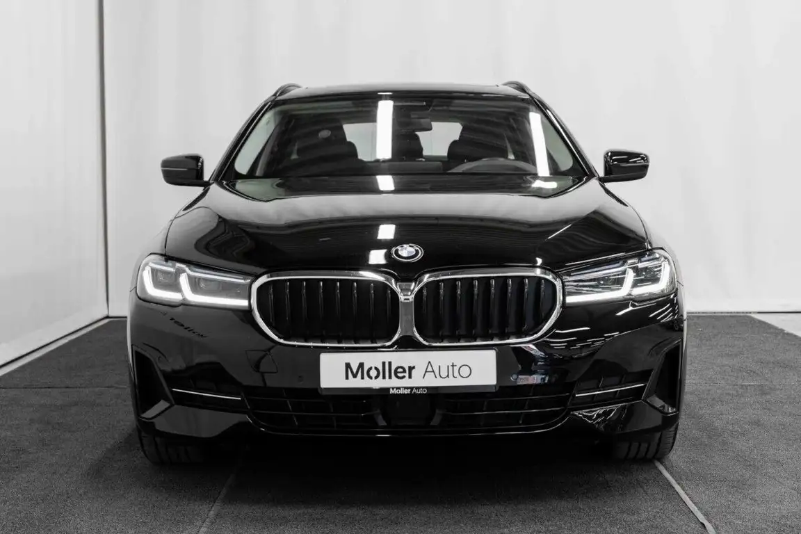 BMW 5 SERIES