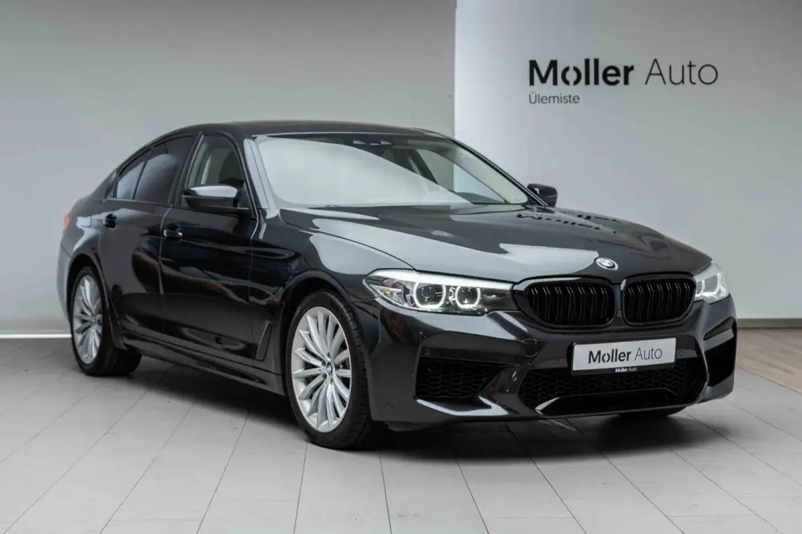 BMW 5 SERIES