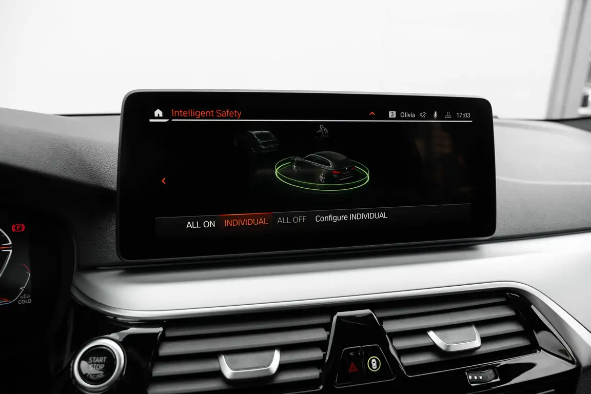 BMW 5 SERIES