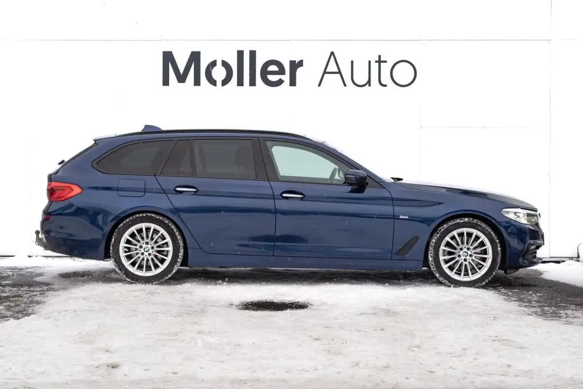 BMW 5 SERIES