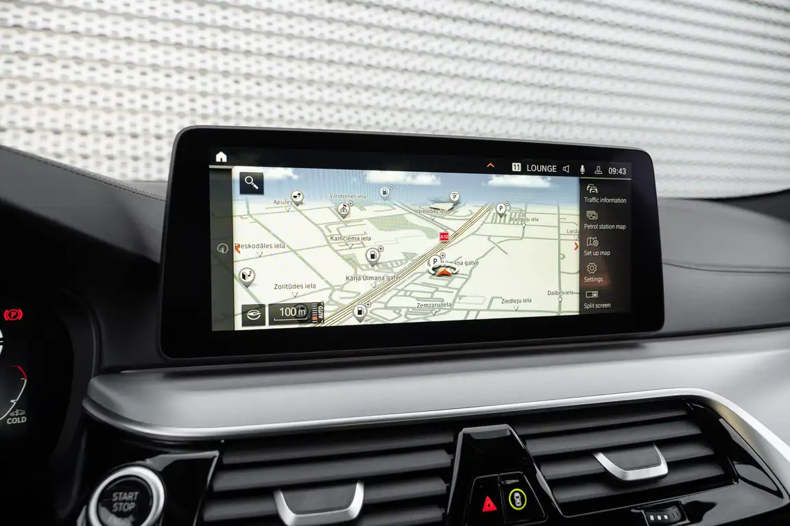 BMW 5 SERIES