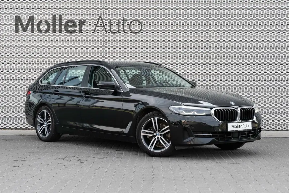BMW 5 SERIES