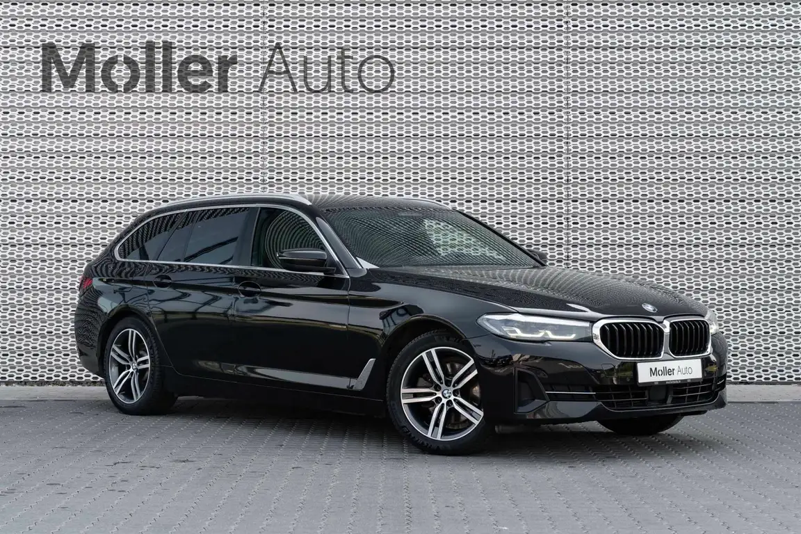 BMW 5 SERIES