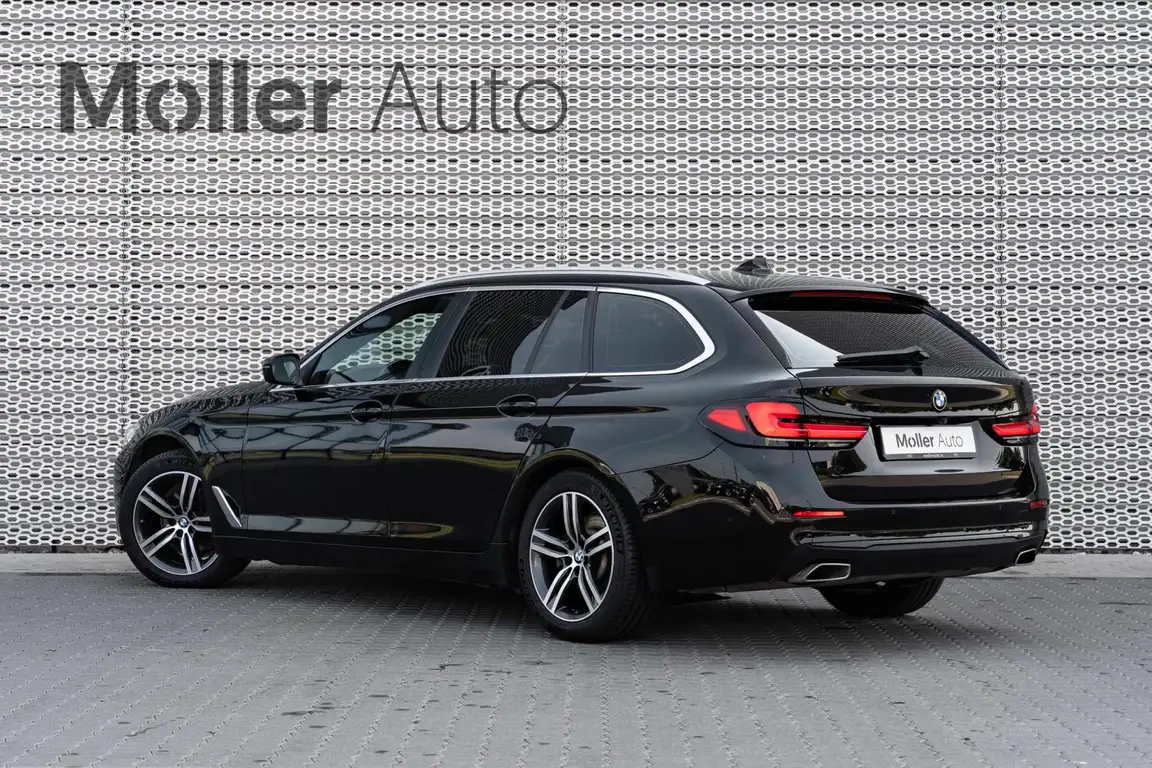 BMW 5 SERIES