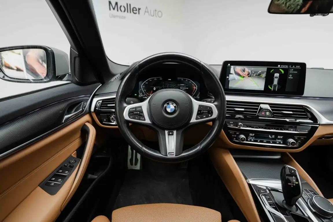 BMW 5 SERIES