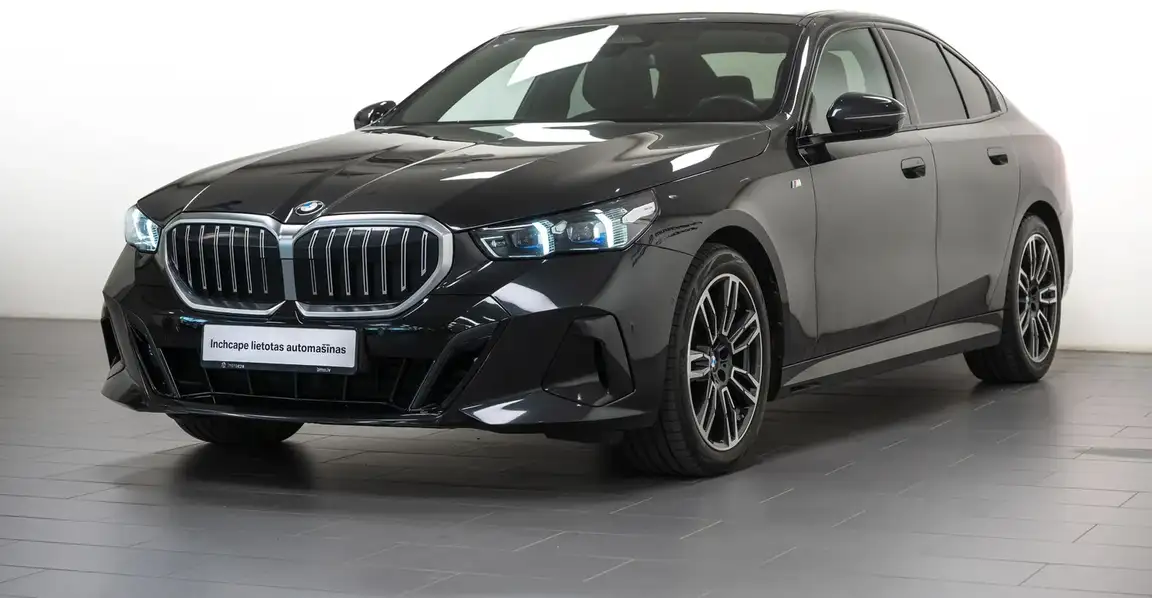 BMW 5 SERIES