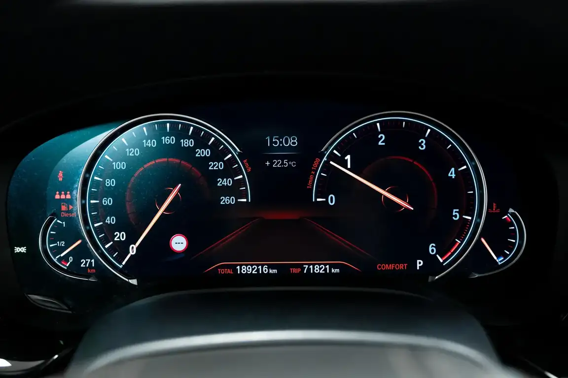 BMW 5 SERIES
