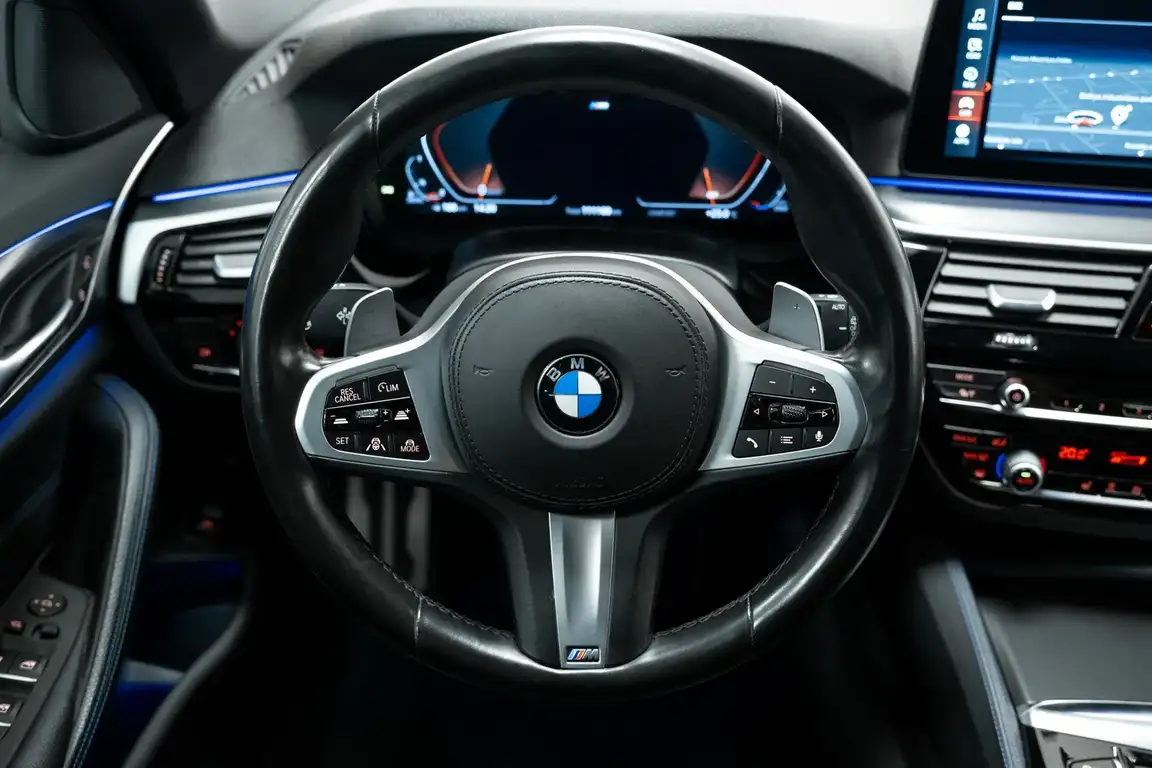 BMW 5 SERIES