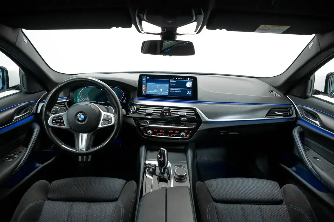 BMW 5 SERIES