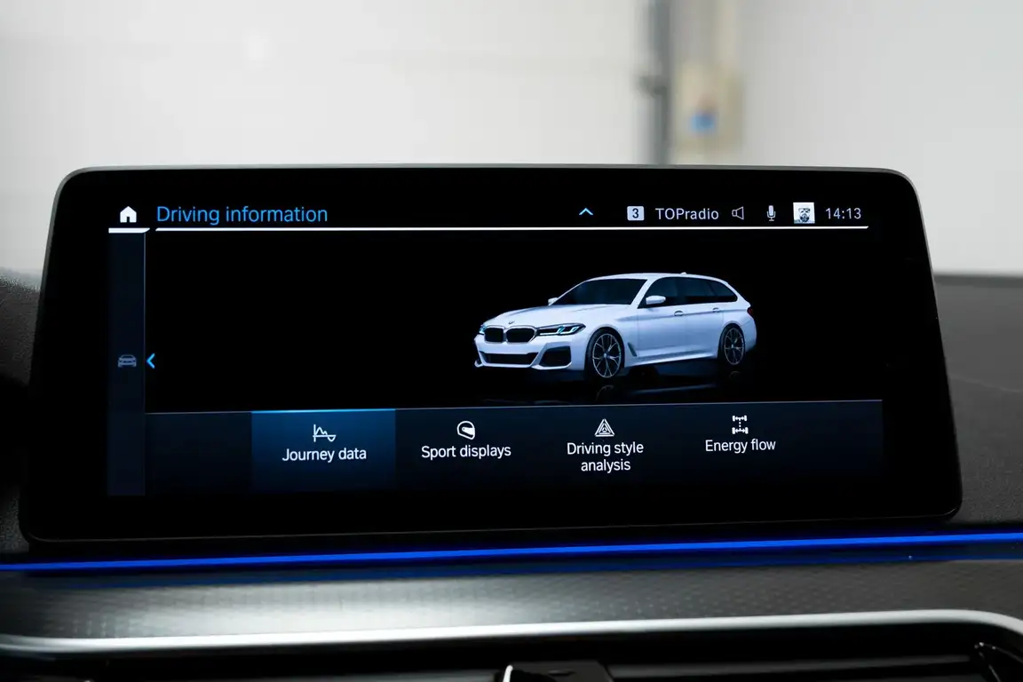 BMW 5 SERIES