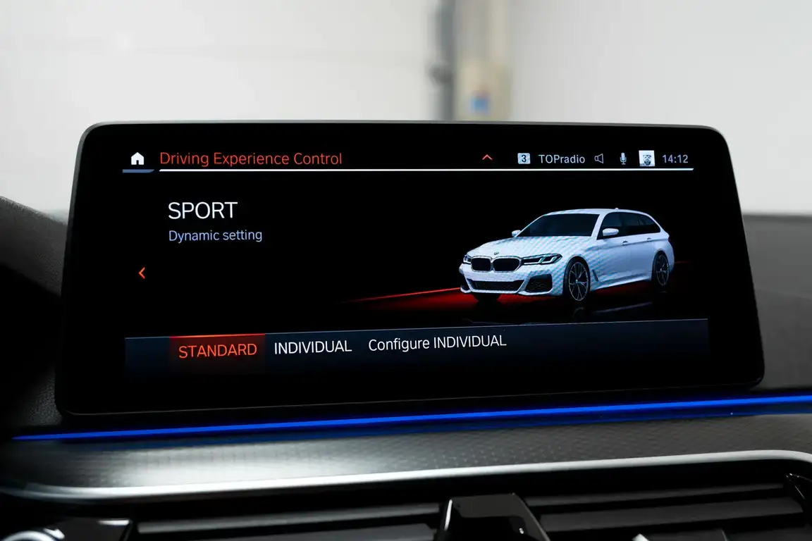 BMW 5 SERIES