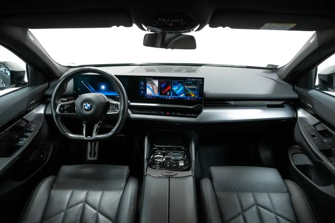 BMW 5 SERIES