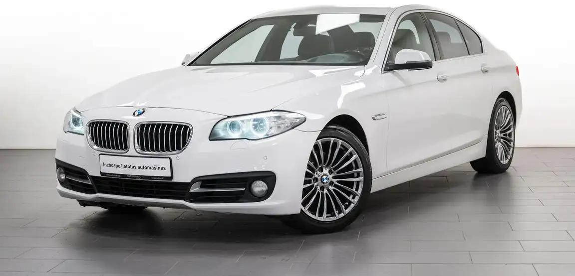 BMW 5 SERIES