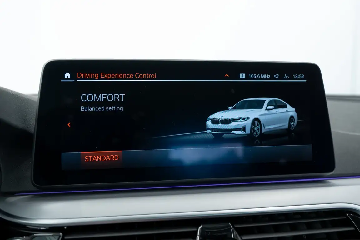 BMW 5 SERIES