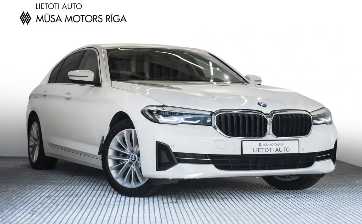 BMW 5 SERIES