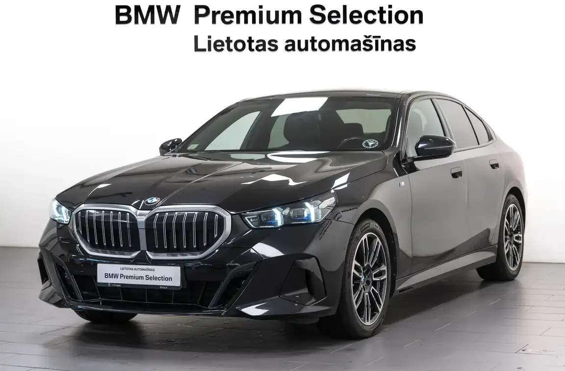 BMW 5 SERIES