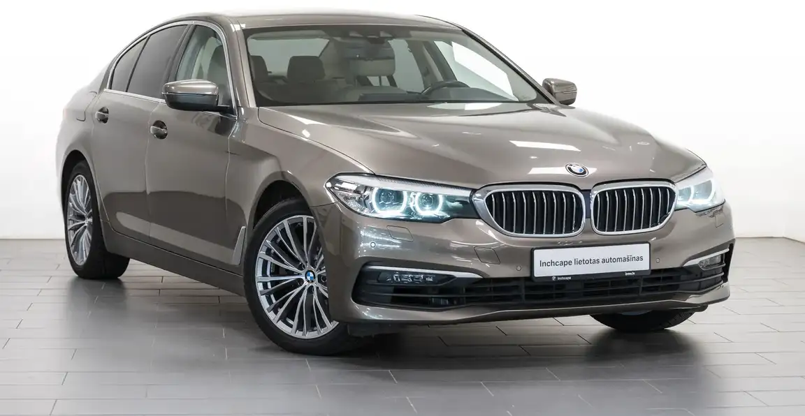 BMW 5 SERIES