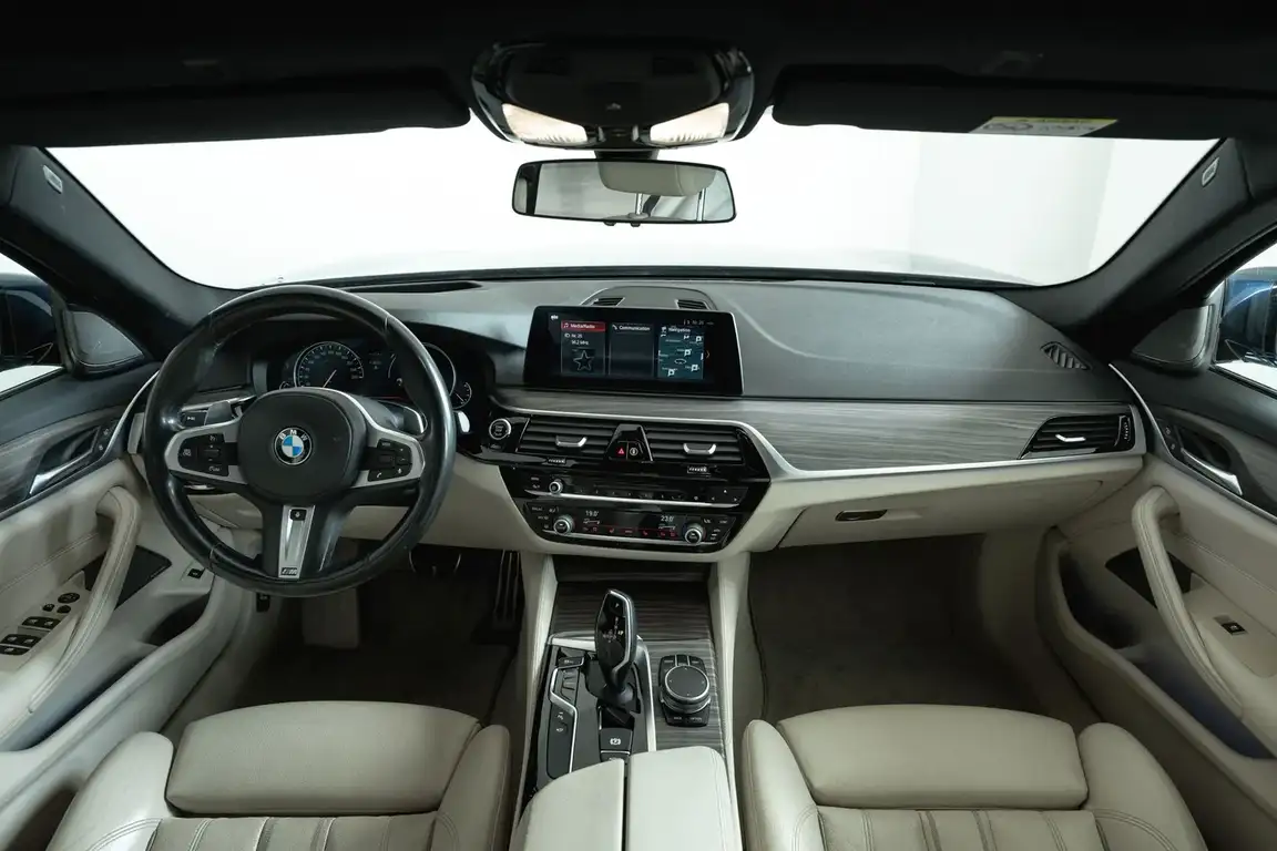 BMW 5 SERIES