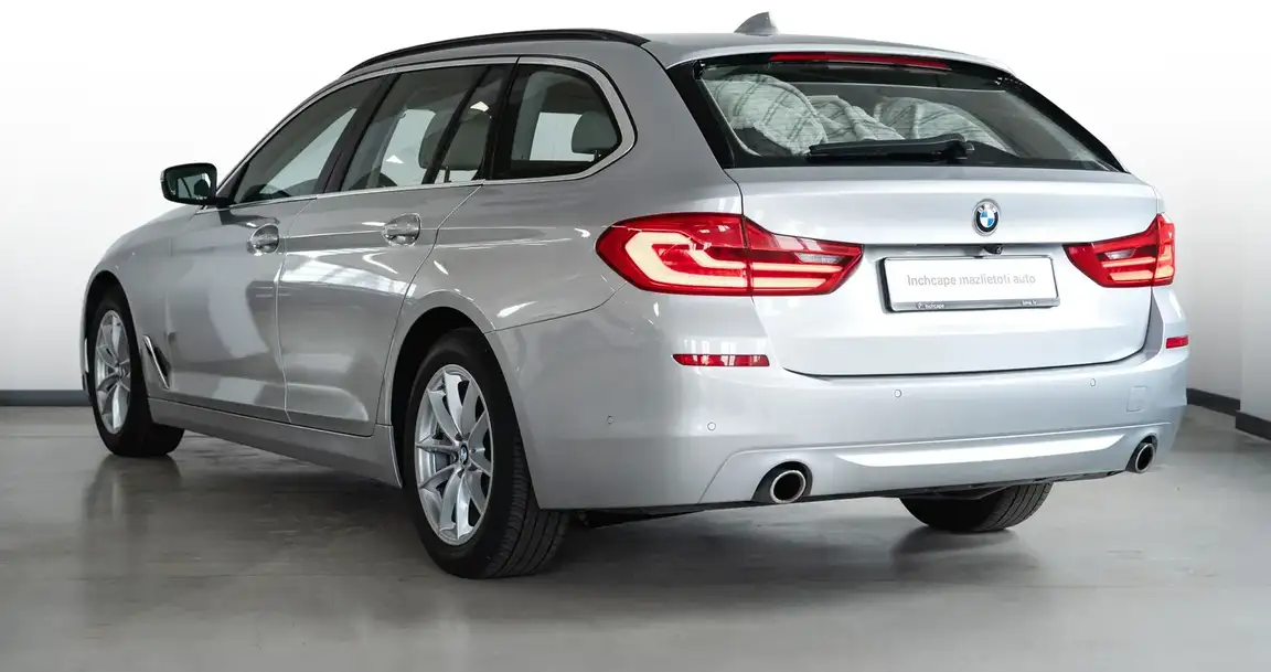 BMW 5 SERIES