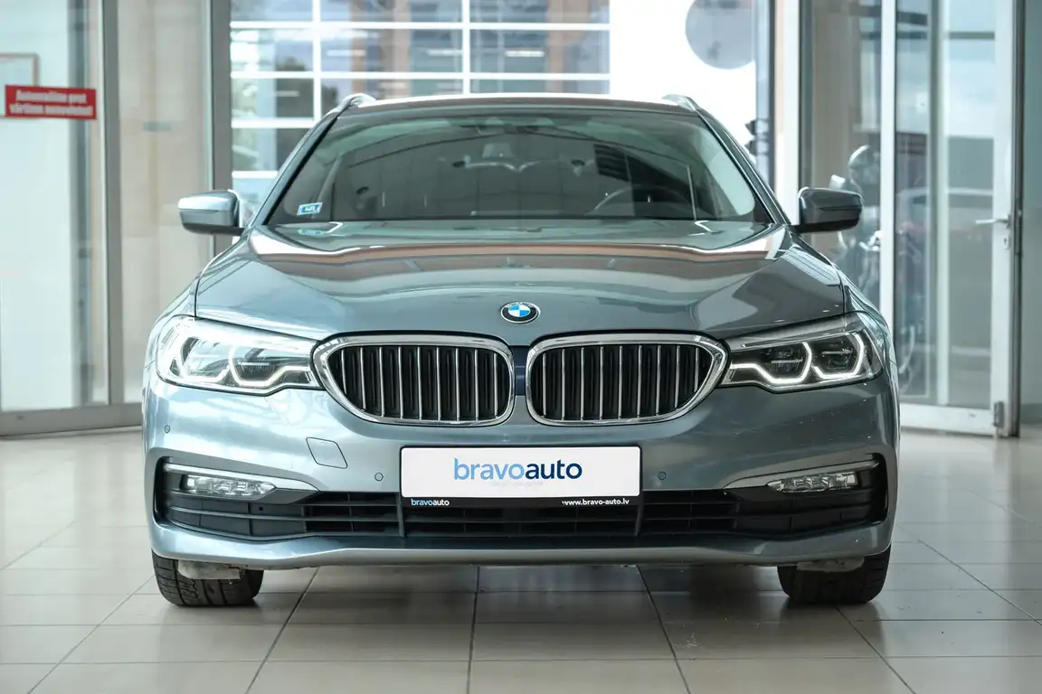 BMW 5 SERIES