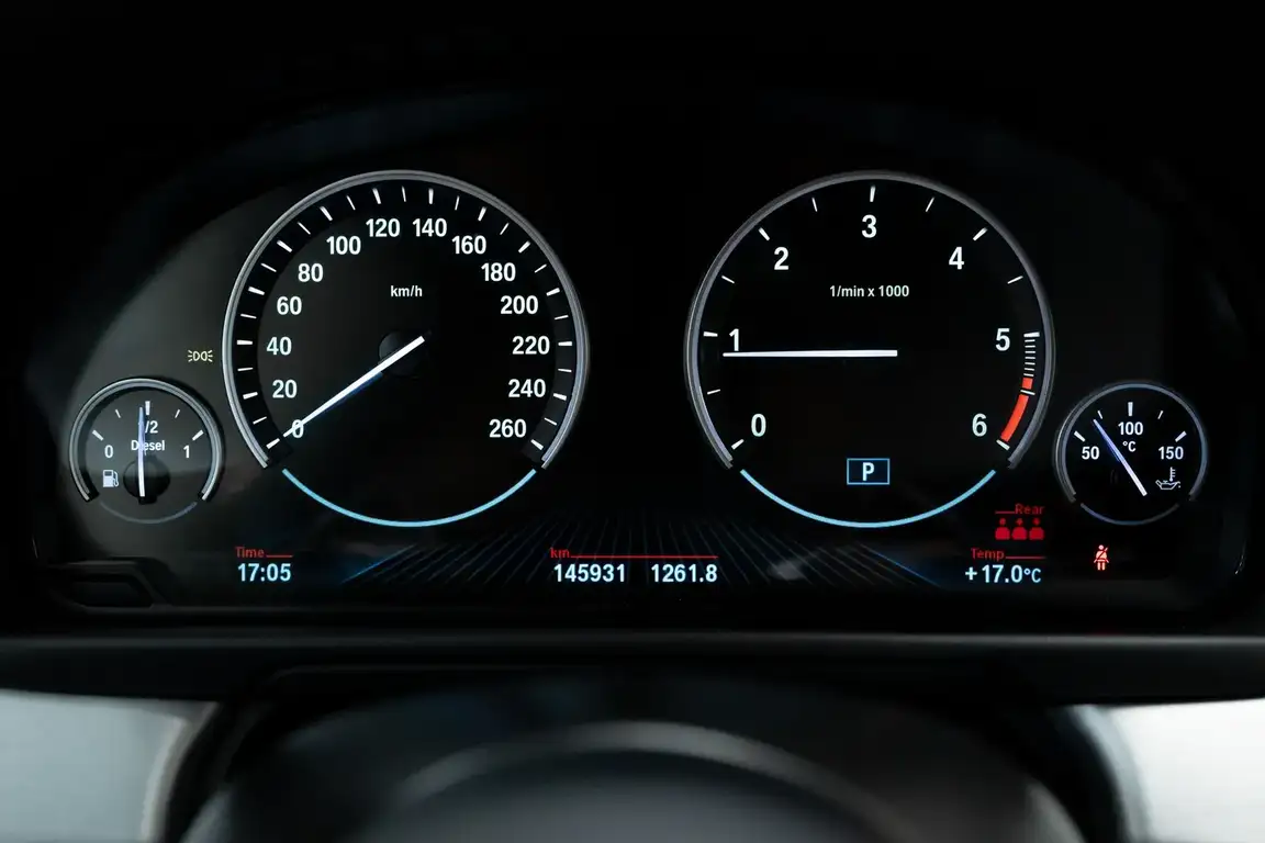 BMW 5 SERIES