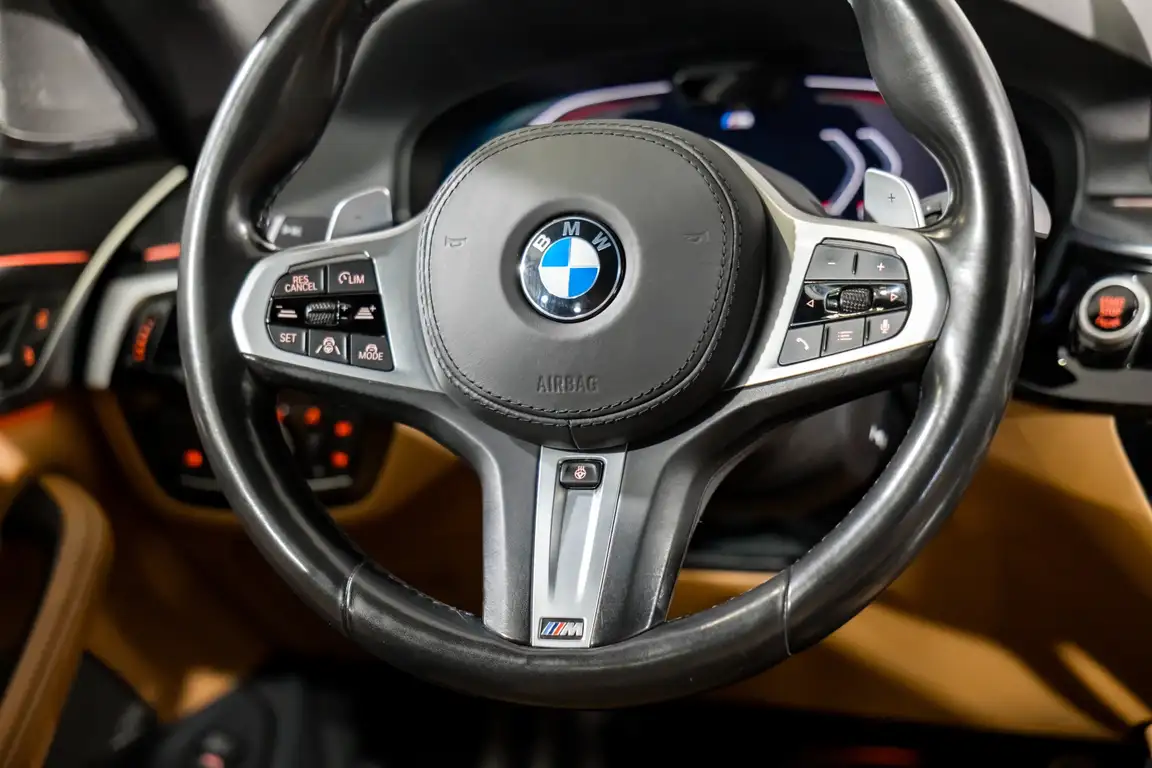 BMW 5 SERIES