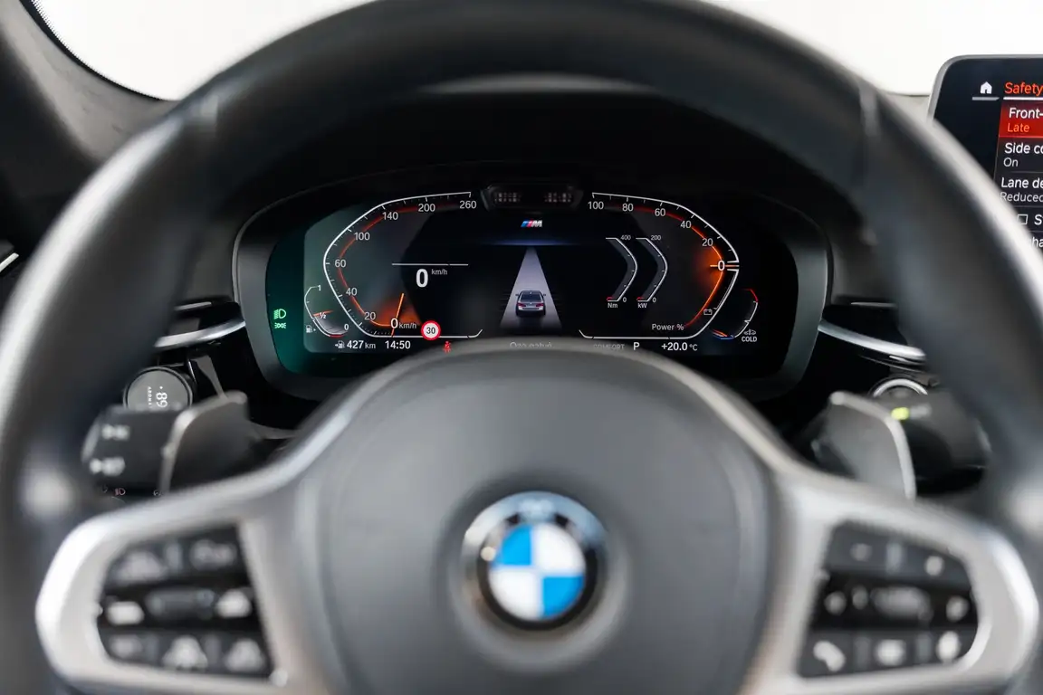 BMW 5 SERIES
