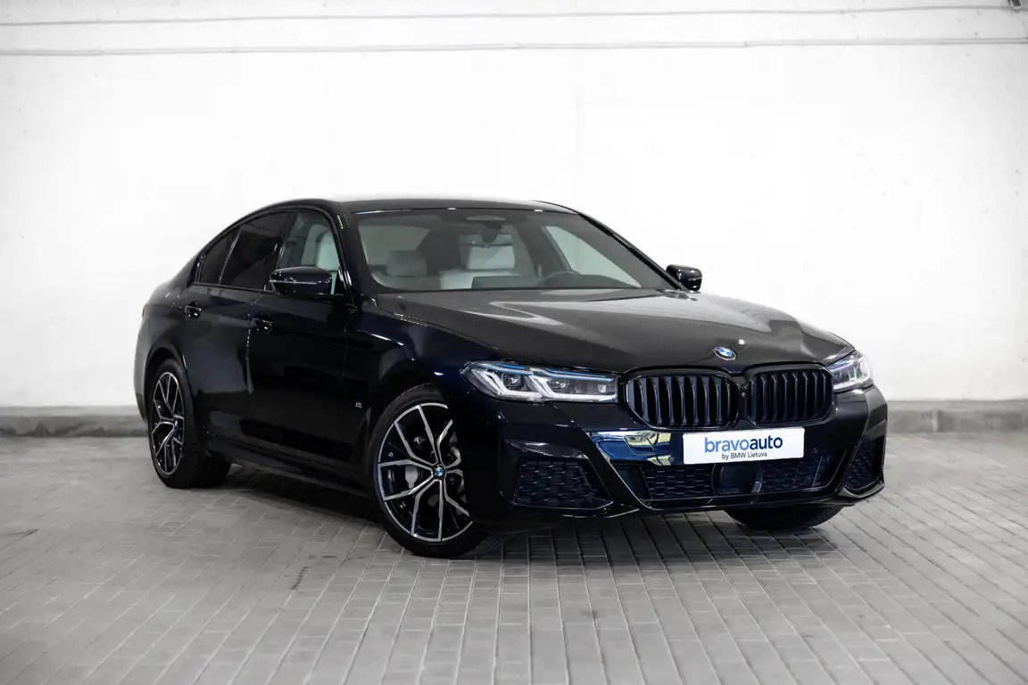 BMW 5 SERIES