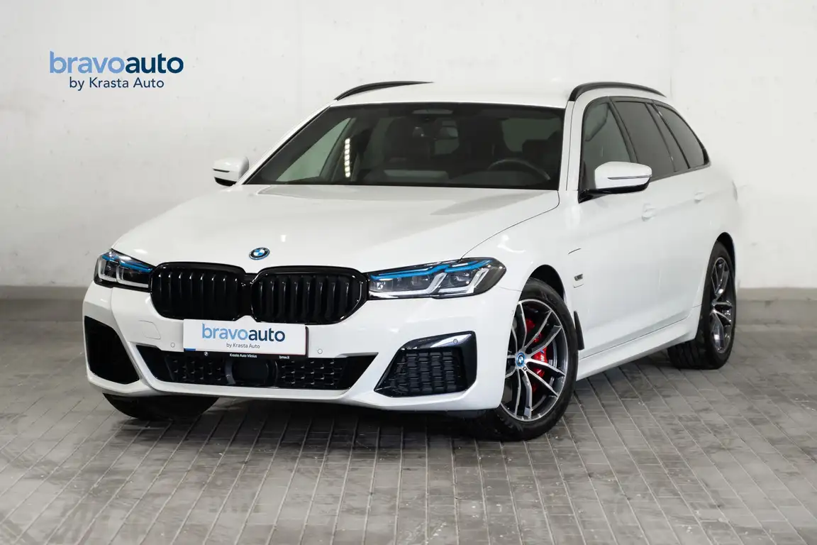 BMW 5 SERIES