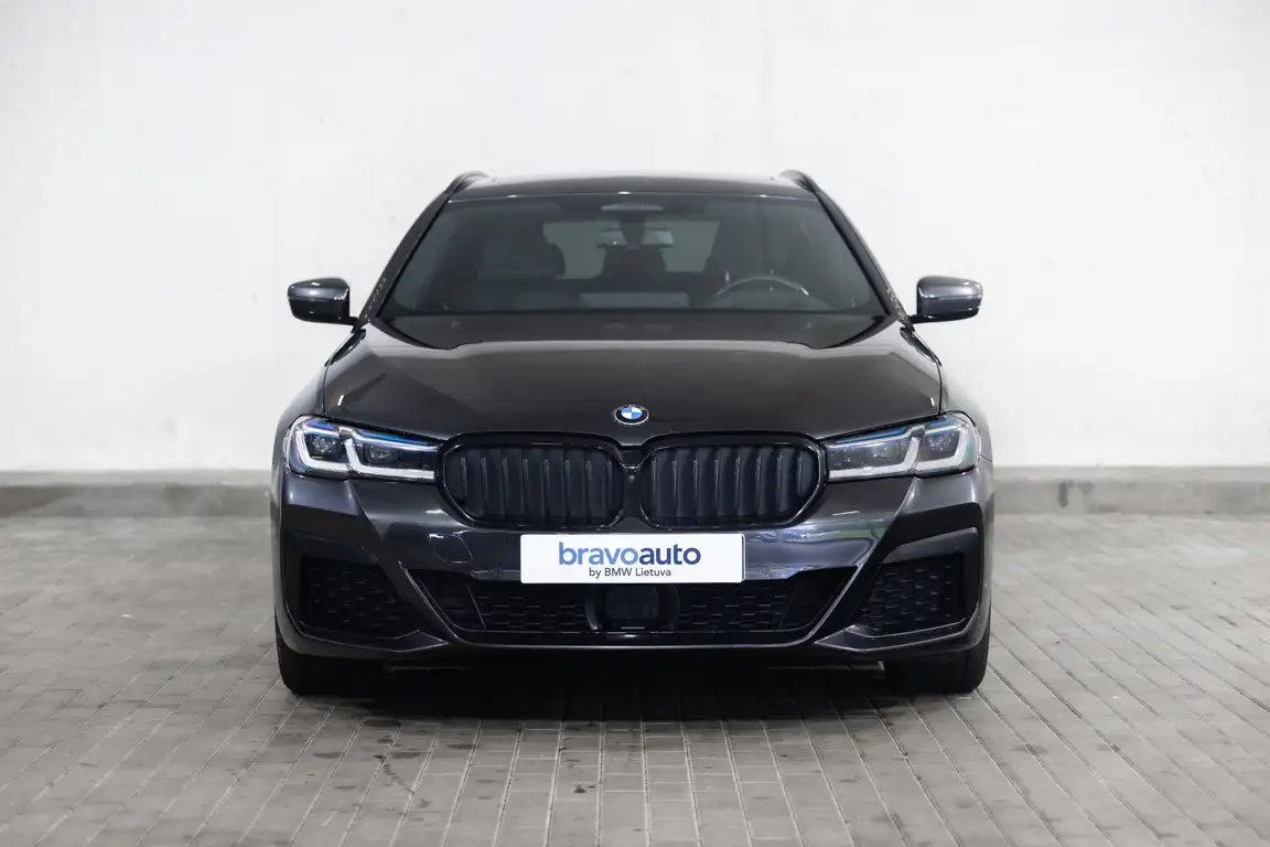 BMW 5 SERIES