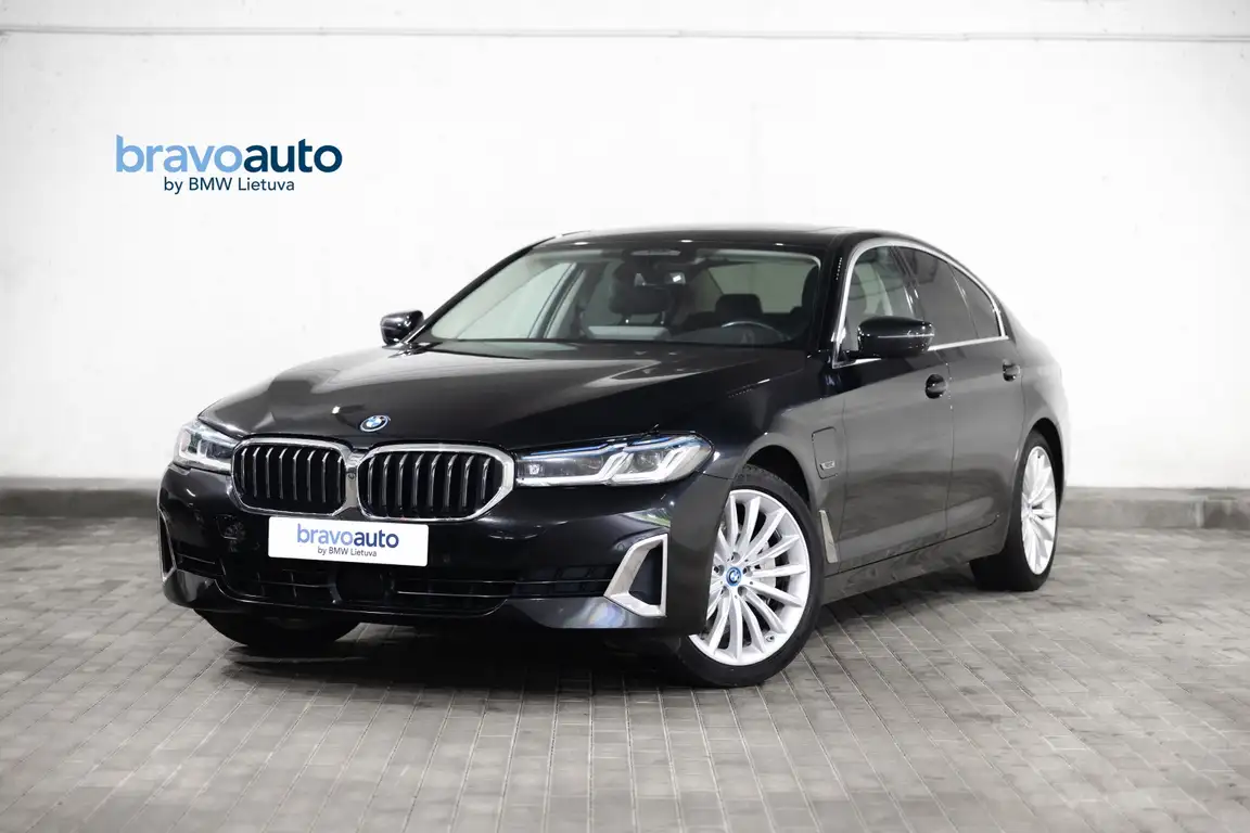 BMW 5 SERIES