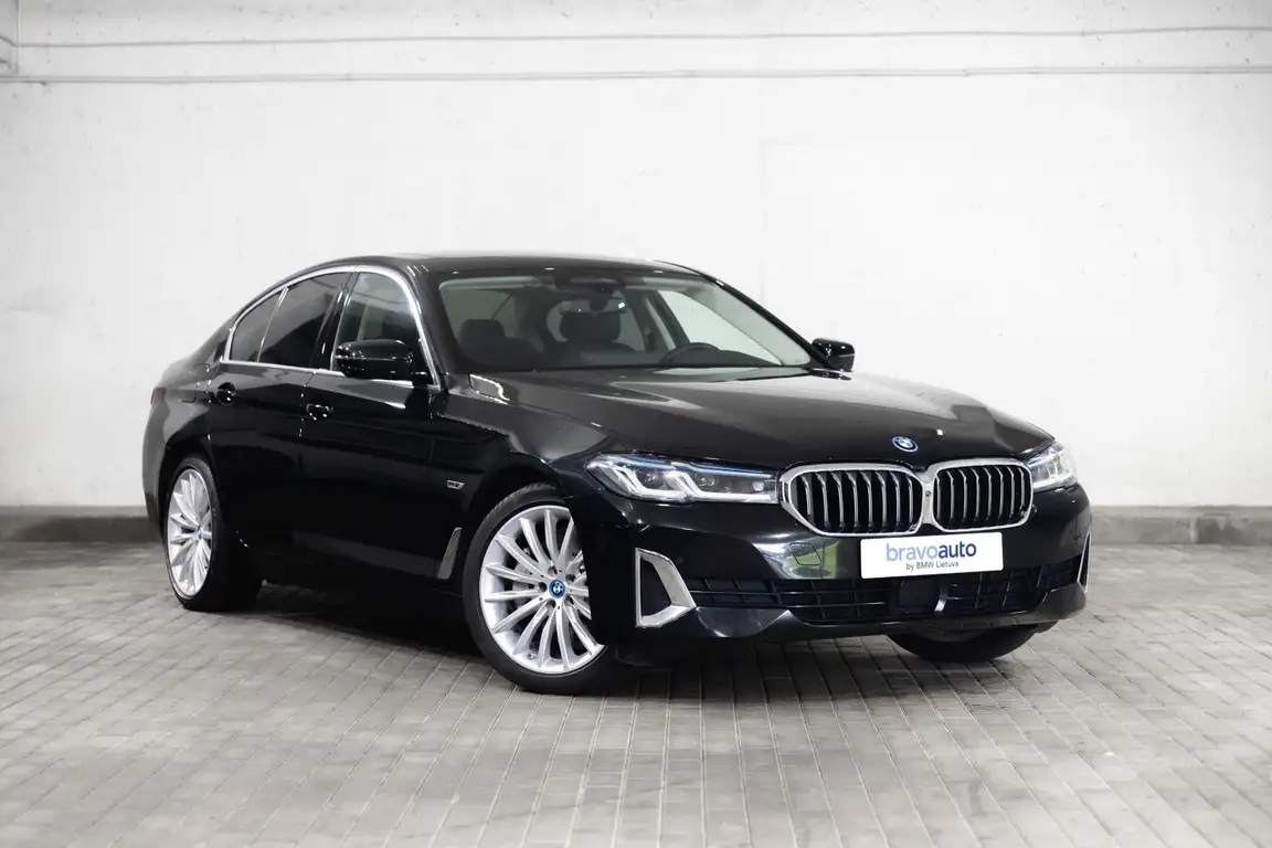 BMW 5 SERIES