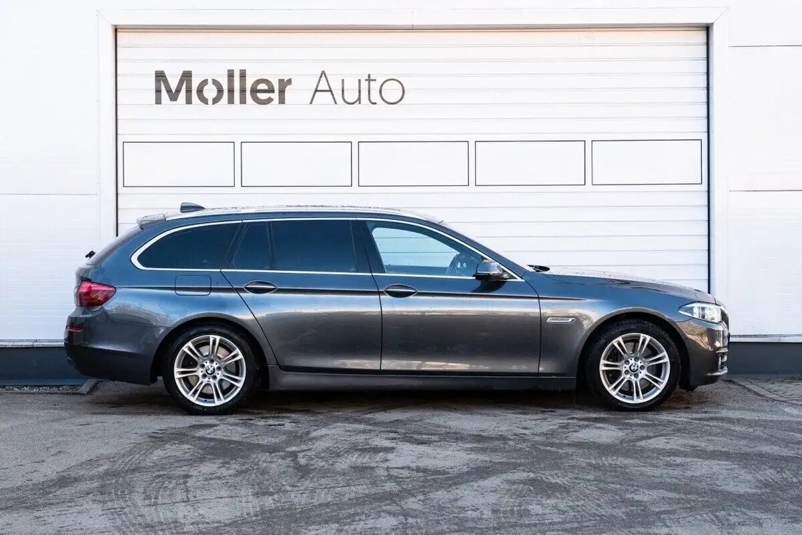 BMW 5 SERIES