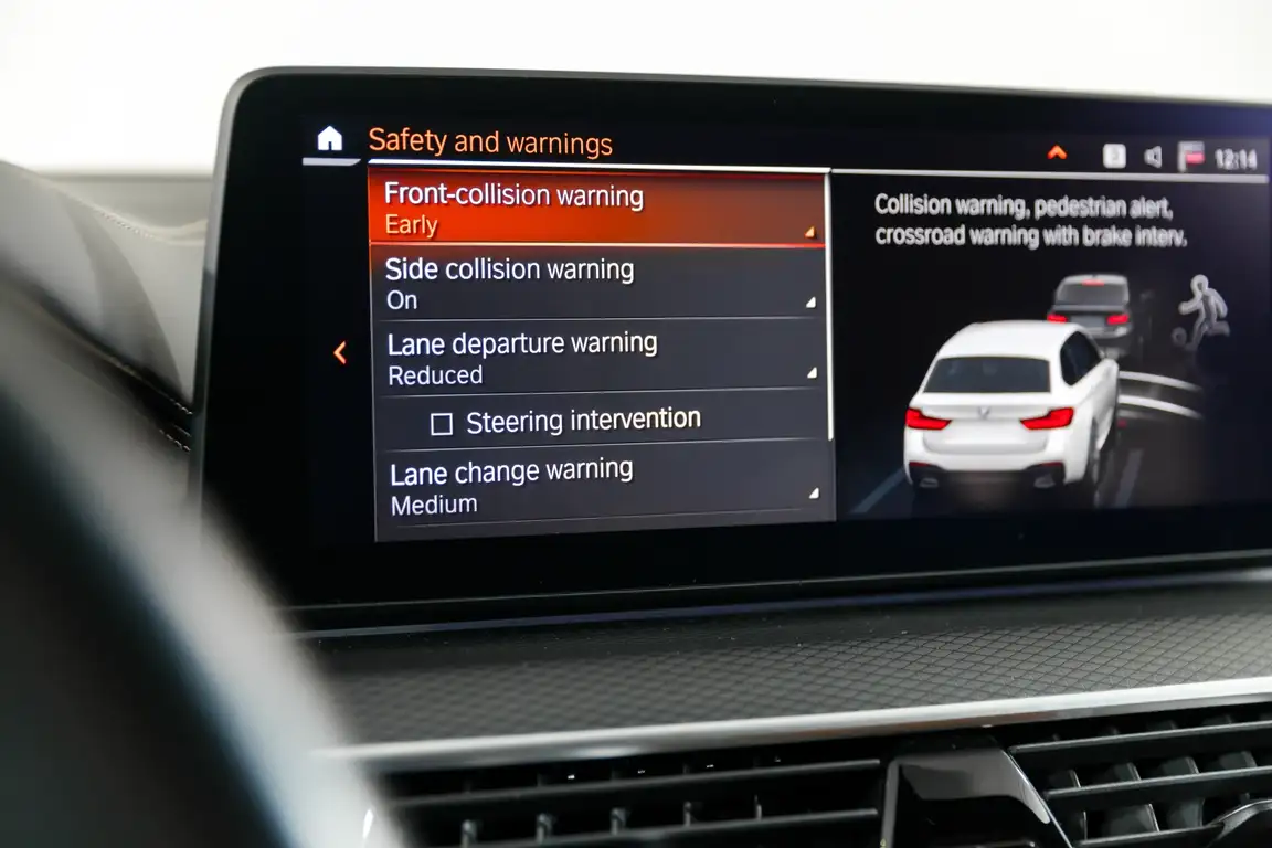 BMW 5 SERIES