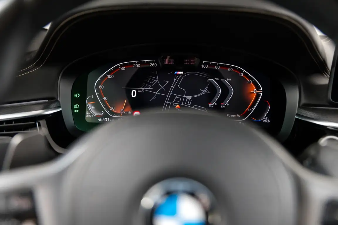 BMW 5 SERIES