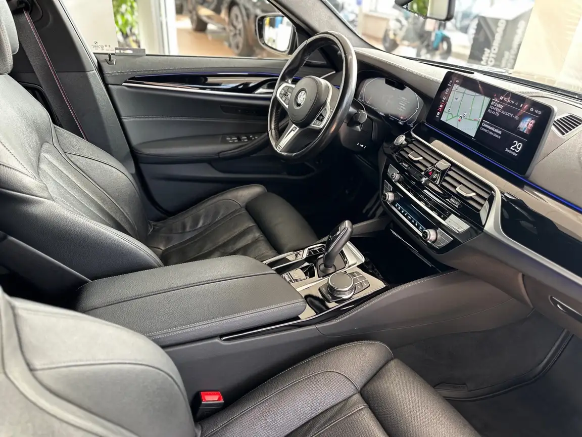 BMW 5 SERIES
