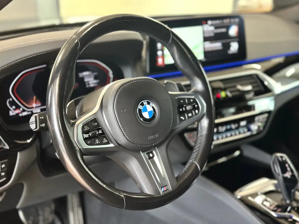 BMW 5 SERIES