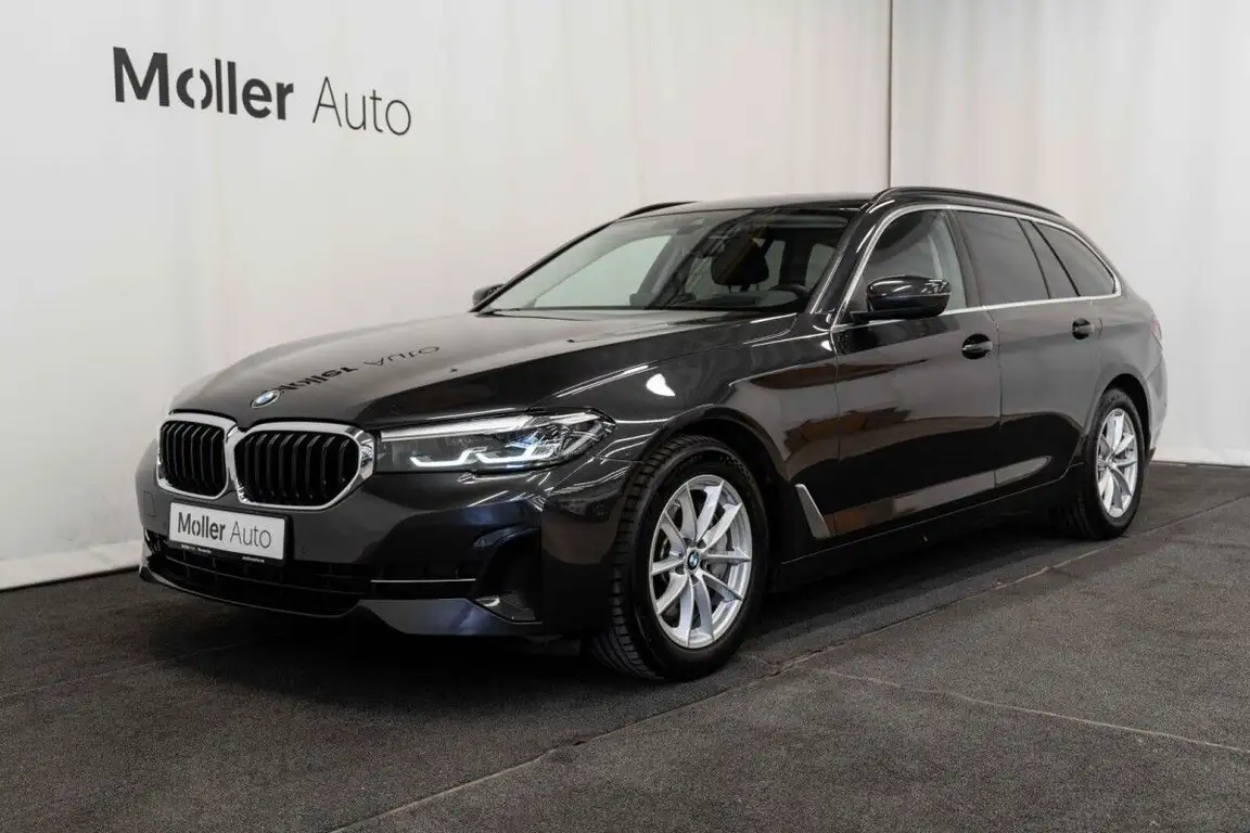 BMW 5 SERIES