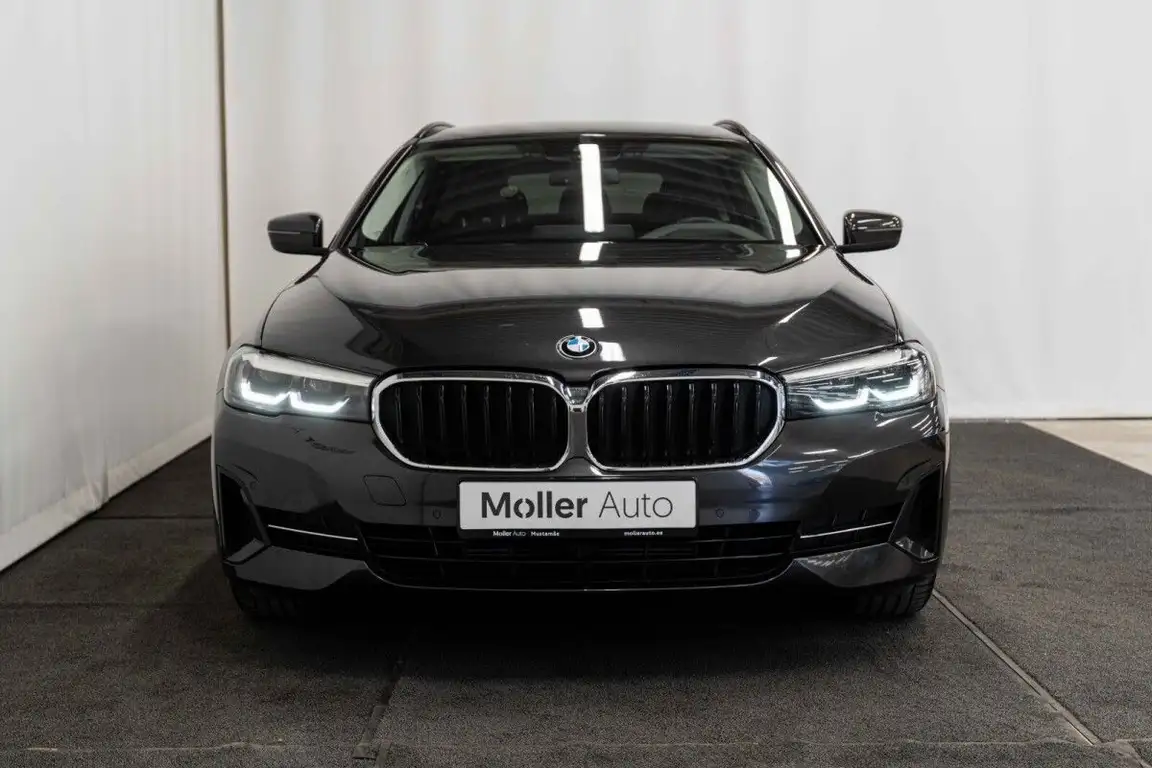 BMW 5 SERIES