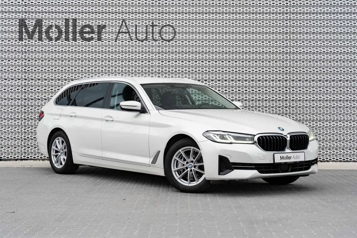 BMW 5 SERIES