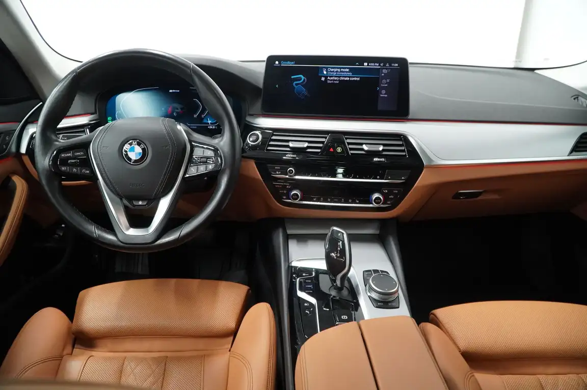 BMW 5 SERIES