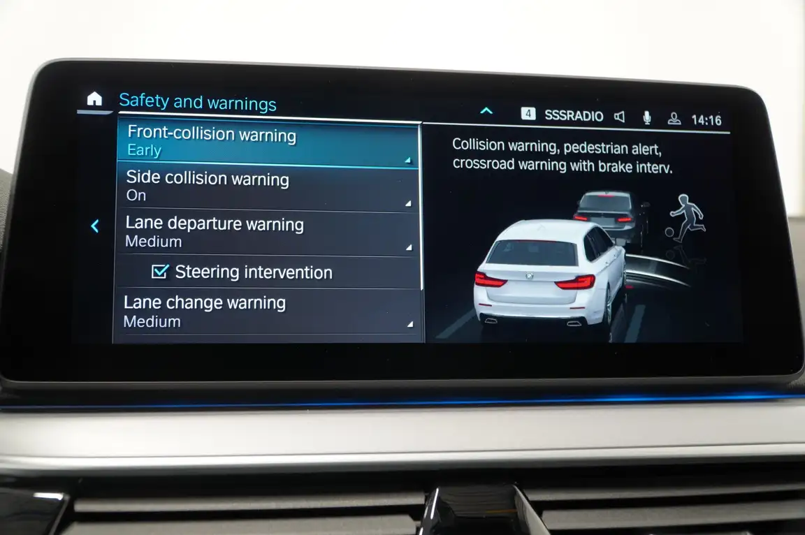 BMW 5 SERIES