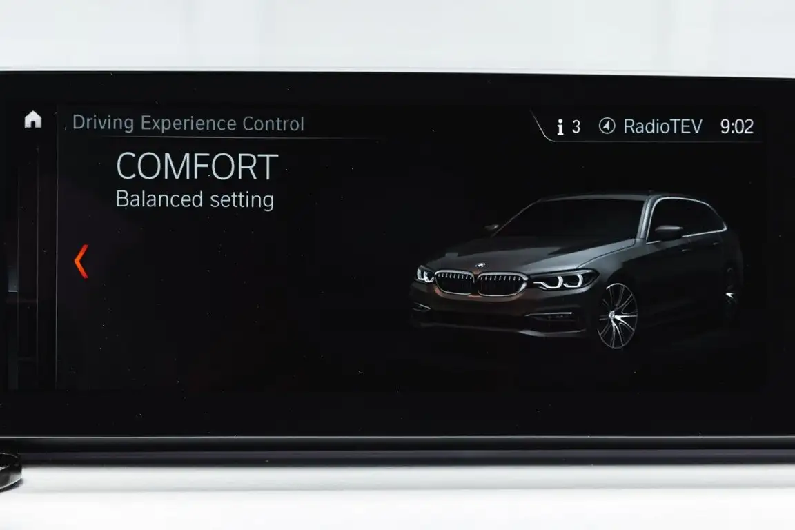 BMW 5 SERIES