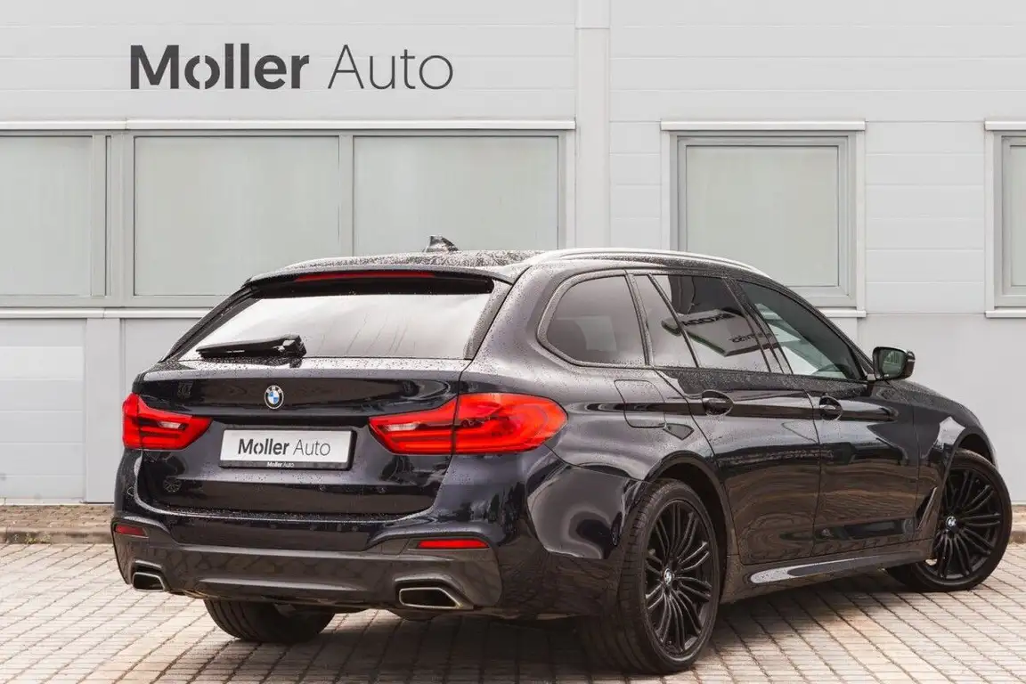 BMW 5 SERIES