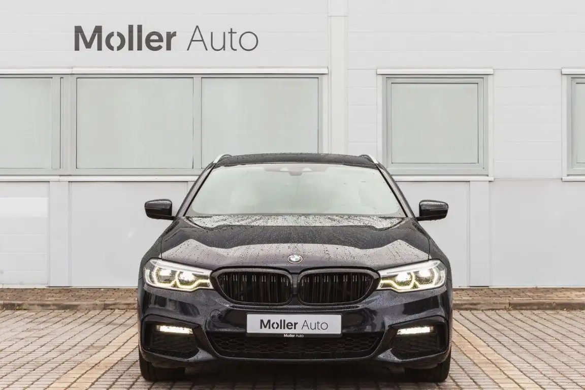 BMW 5 SERIES